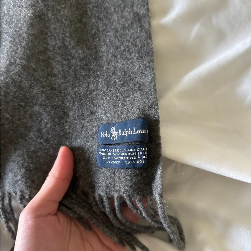 Polo Ralph Lauren 100% Lambswool Scarf - Made in Italy - Grey - Fringe